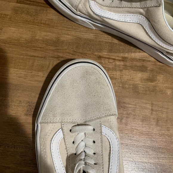 Vans. Excellent condition. Barely worn - Picture 9 of 9